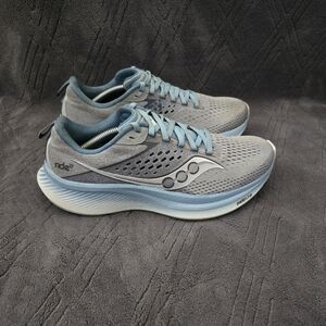 Saucony Ride 17 Running Shoes Womens Sz 9.5 Athletic Sneakers Trainers Gray.